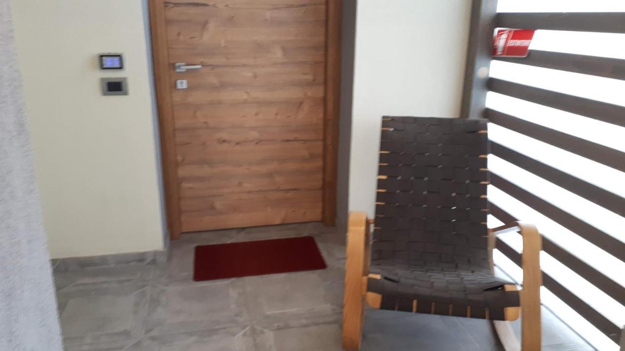 Hotel Bed & Rooms , Corte Rossa -1 Min Walk To Bernina Express Tirano Luaran gambar