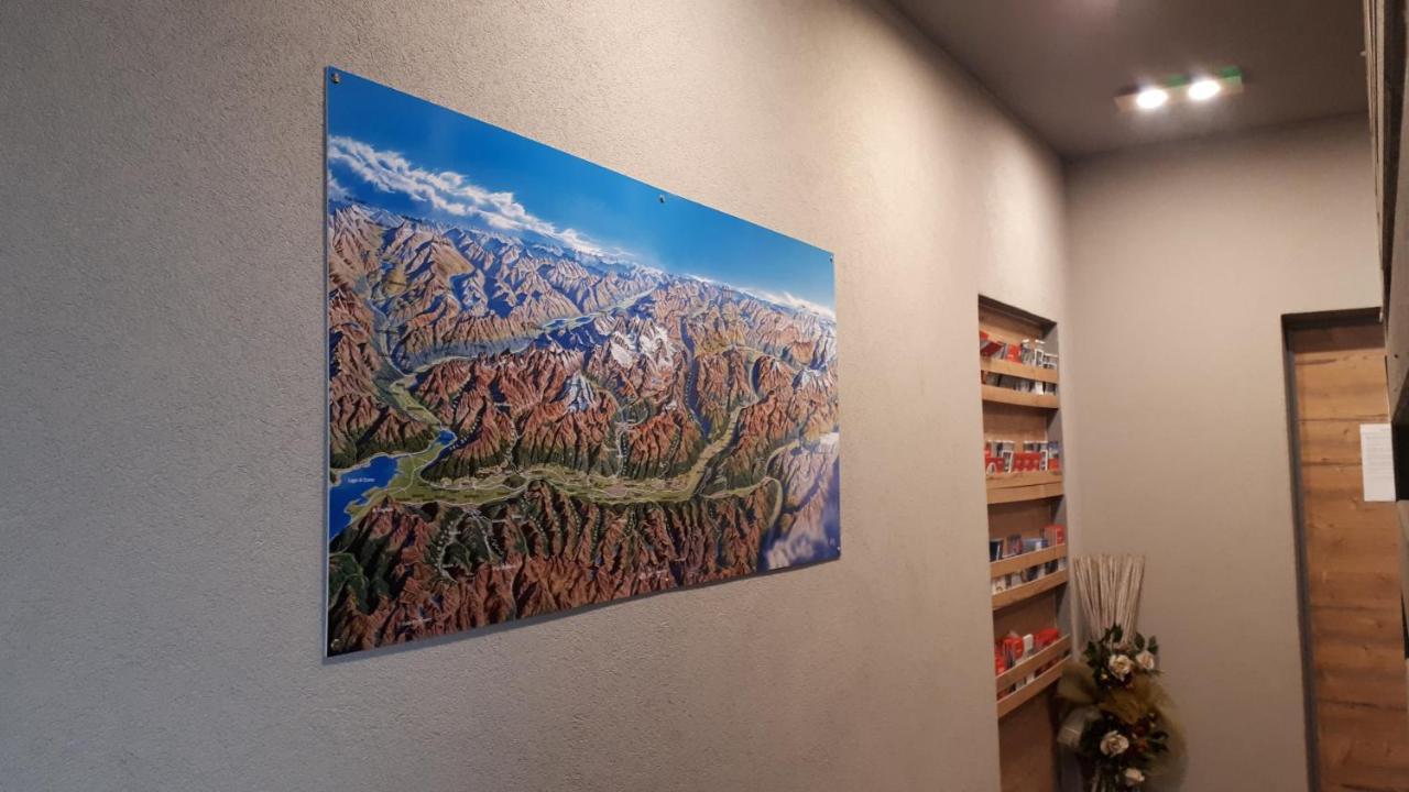 Hotel Bed & Rooms , Corte Rossa -1 Min Walk To Bernina Express Tirano Luaran gambar