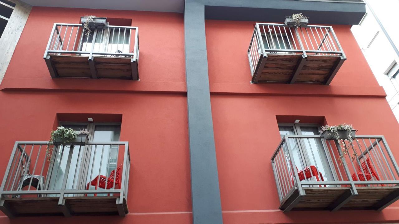Hotel Bed & Rooms , Corte Rossa -1 Min Walk To Bernina Express Tirano Luaran gambar