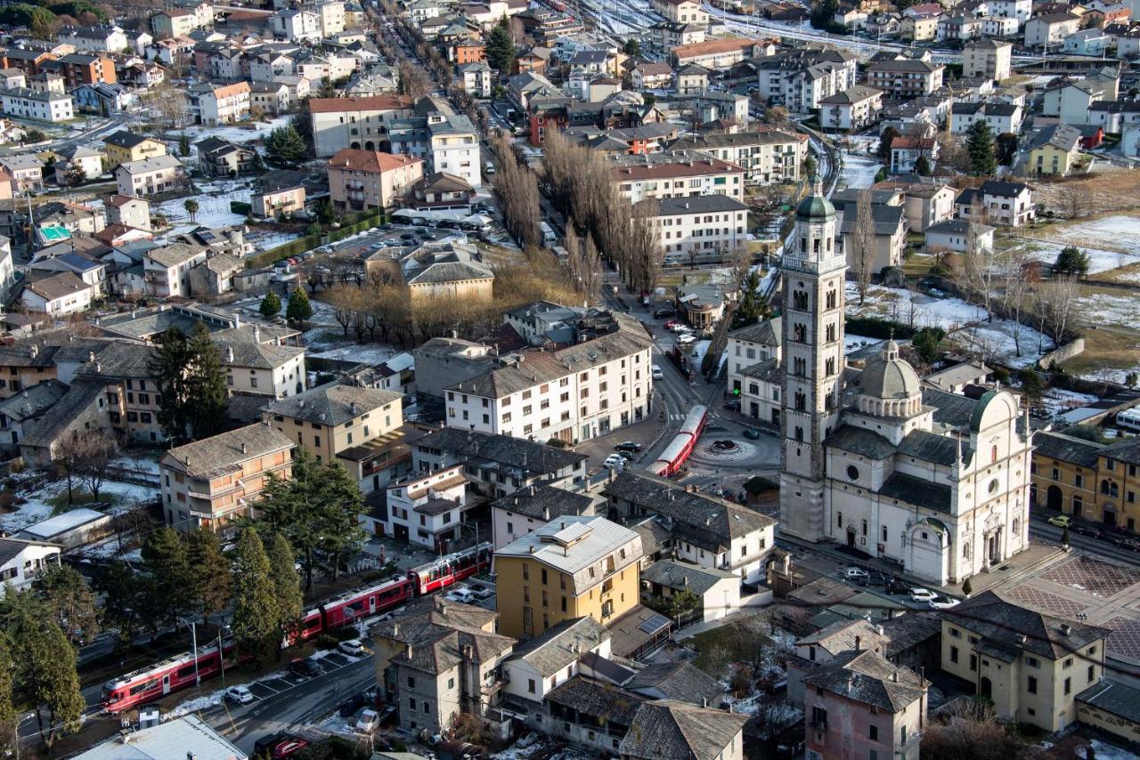Hotel Bed & Rooms , Corte Rossa -1 Min Walk To Bernina Express Tirano Luaran gambar