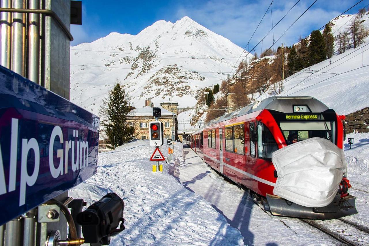 Hotel Bed & Rooms , Corte Rossa -1 Min Walk To Bernina Express Tirano Luaran gambar