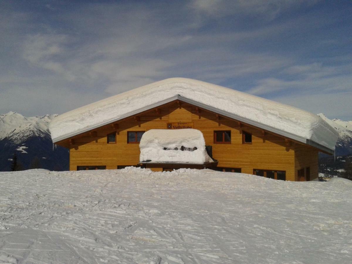 Hotel Bed & Rooms , Corte Rossa -1 Min Walk To Bernina Express Tirano Luaran gambar