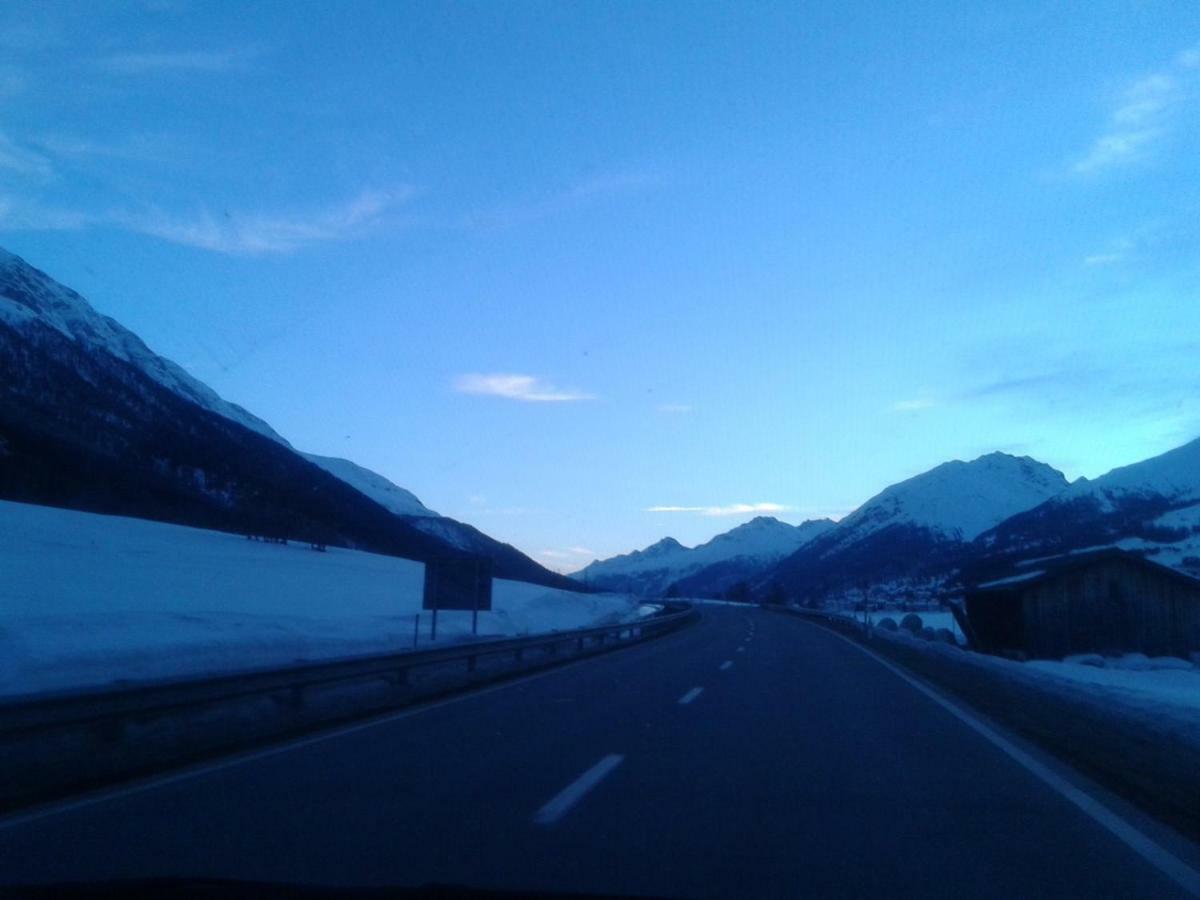 Hotel Bed & Rooms , Corte Rossa -1 Min Walk To Bernina Express Tirano Luaran gambar